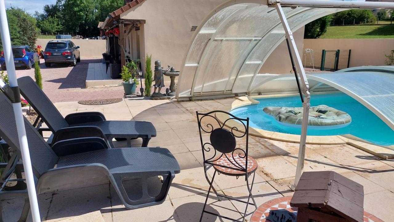 Colette Alain Maxime Bed & Breakfast Lapalisse Dış mekan fotoğraf
