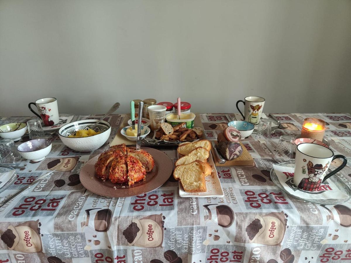 Colette Alain Maxime Bed & Breakfast Lapalisse Dış mekan fotoğraf